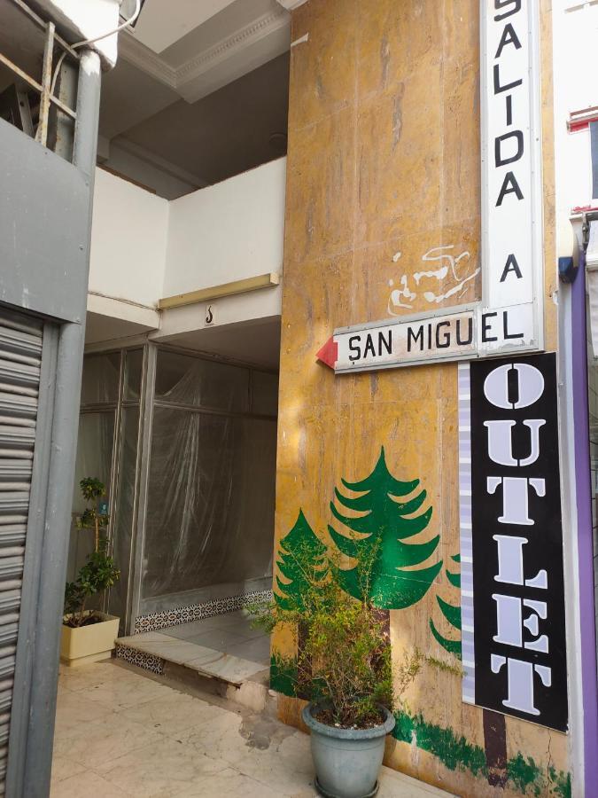 Cactus 2 Bedroom Apartment On Calle San Miguel Minutes From The Beach By Namaste Elite トレモリノス エクステリア 写真